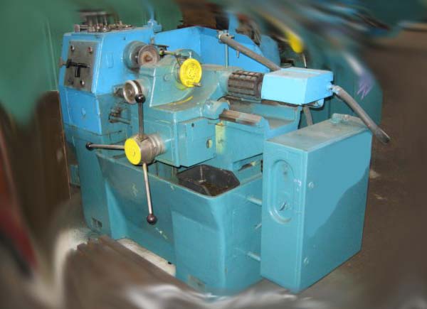 Фото токарного револьверного верстата 1Г325 1Г325 фото токарного токарно-револьверного верстата